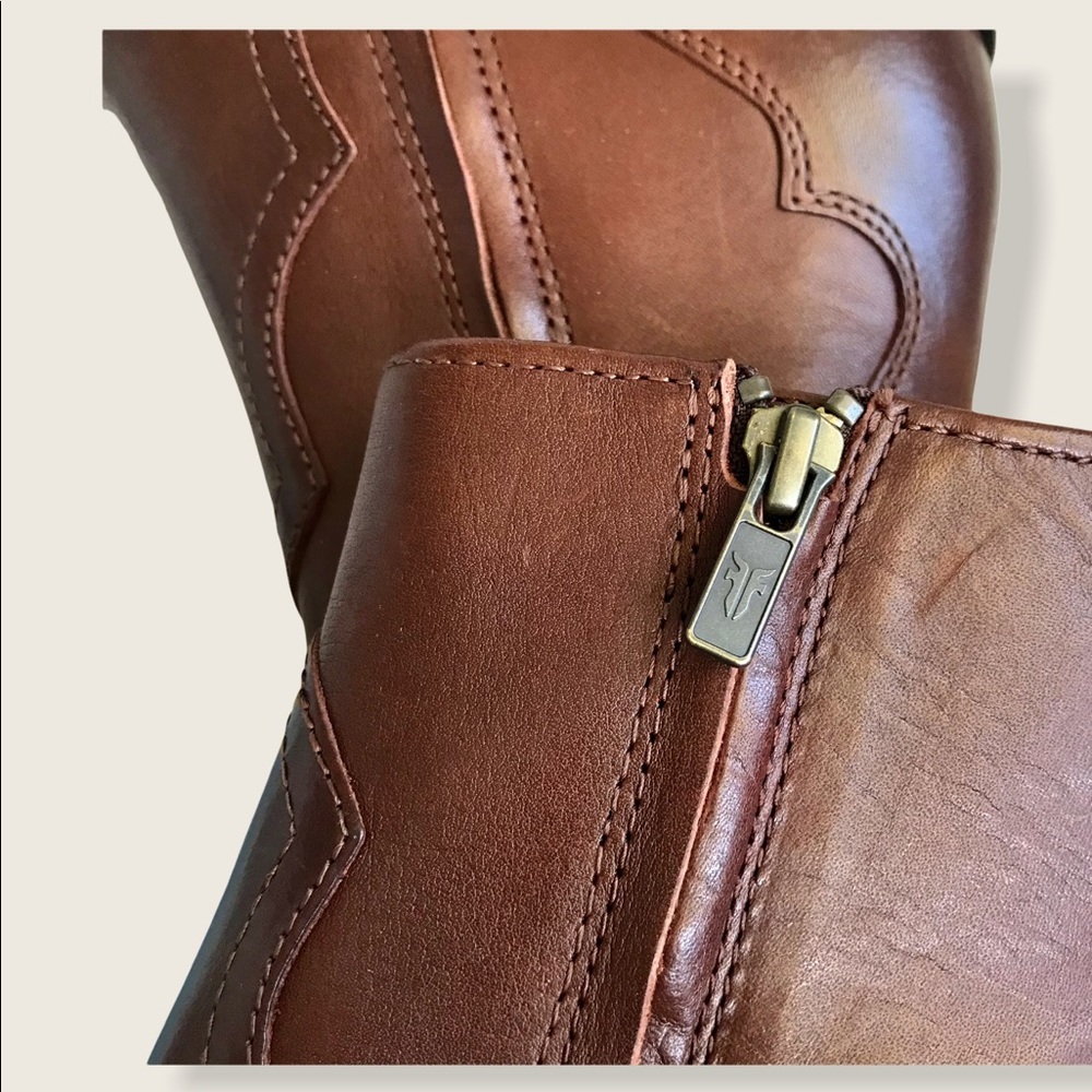 Frye Flynn Brown Zip Fall/Winter Ankle Booties - Picture 14 of 16